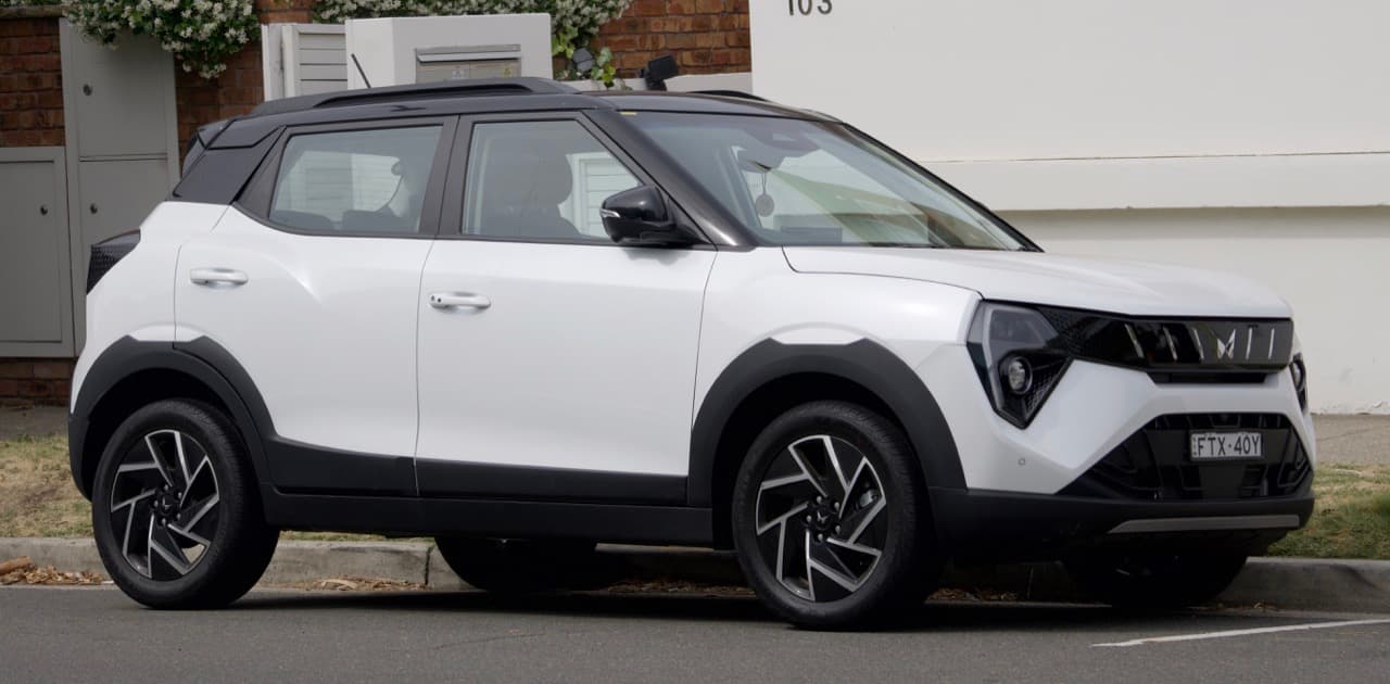 Mahindra XUV 3XO compact SUV, front three-quarter view