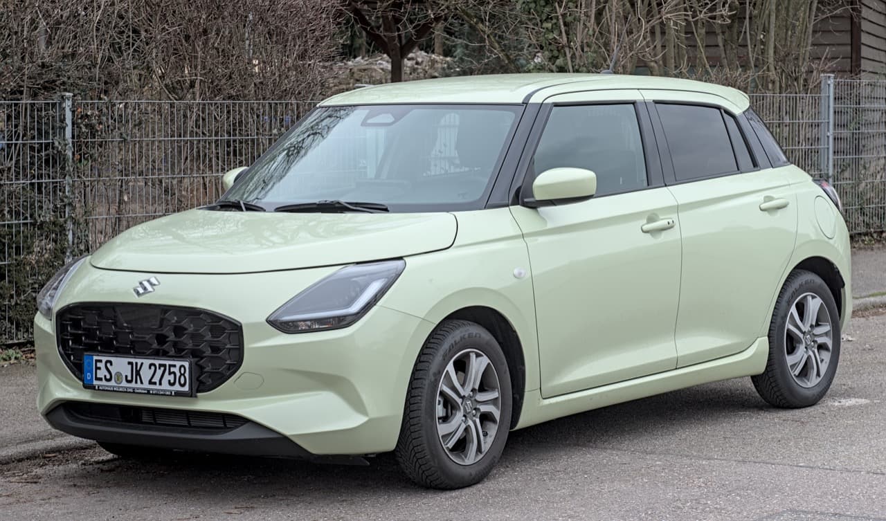 Suzuki Swift front three-quarter view