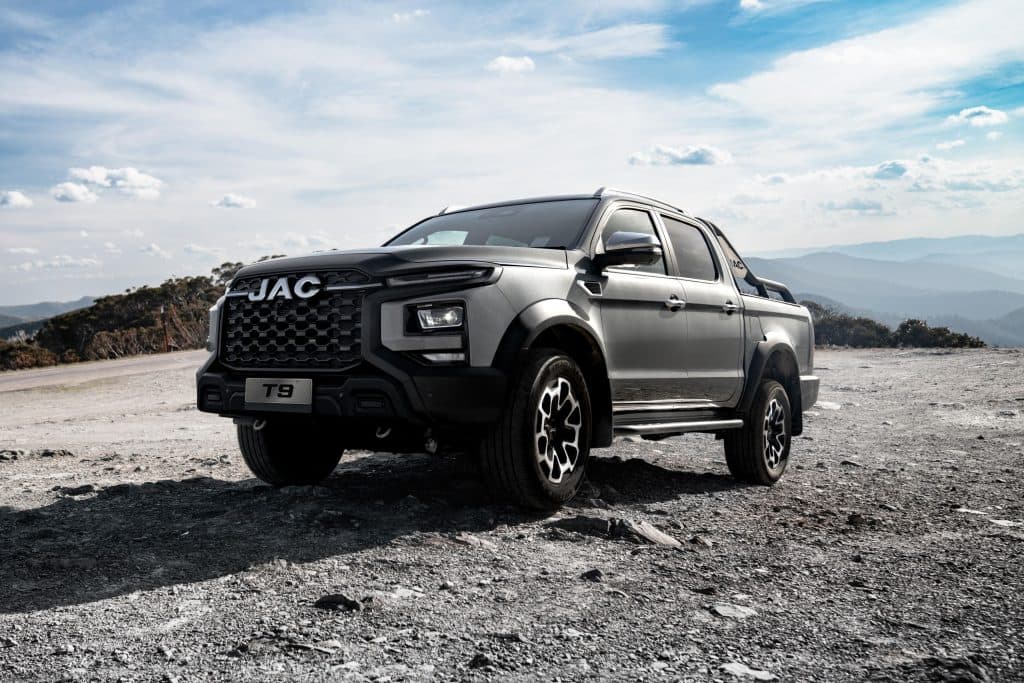 JAC T9
