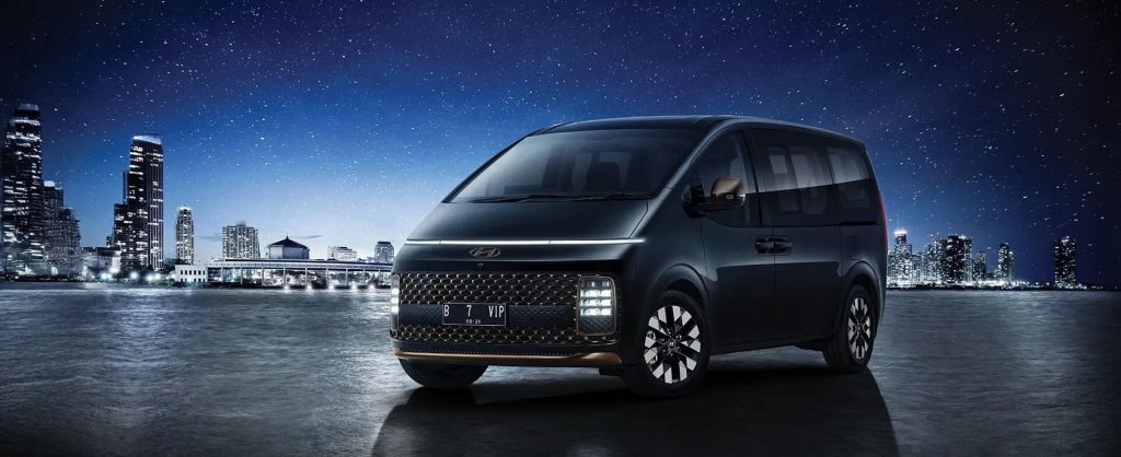Hyundai Staria