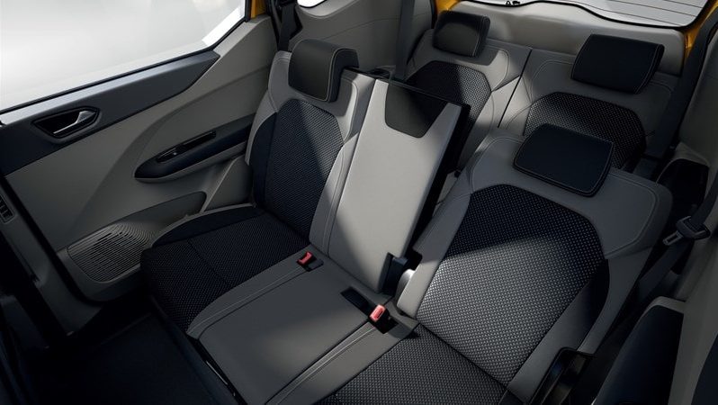 
								Renault Triber 1.0l Intens 5-dr (my22) full									